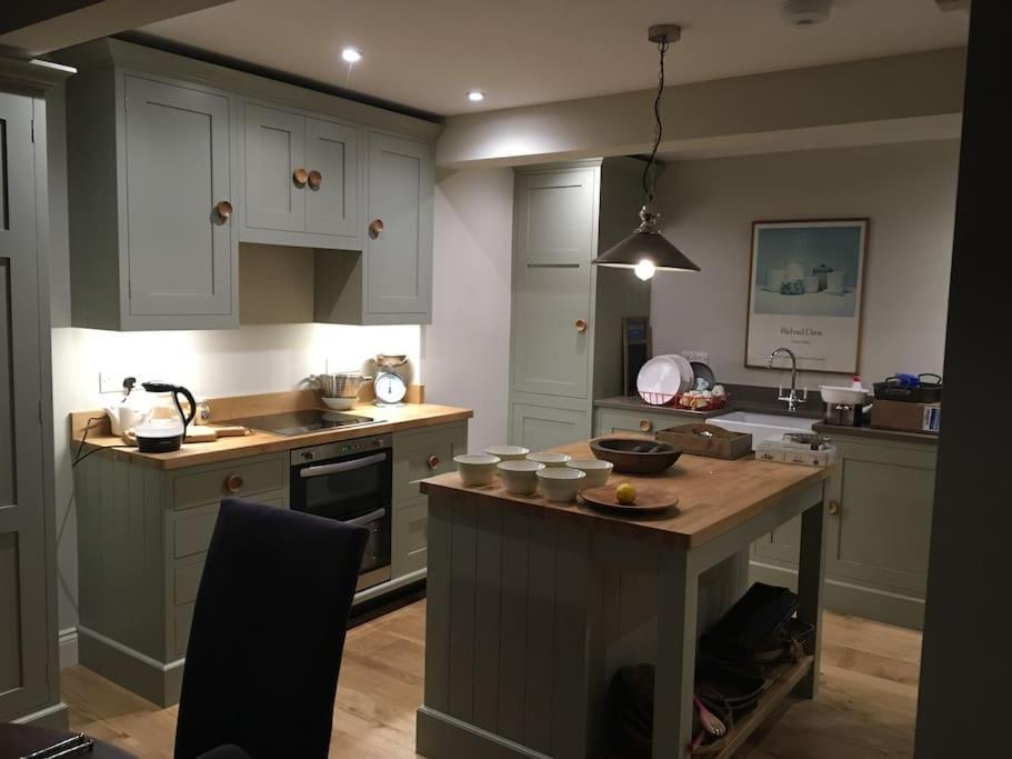 St Anthony'S, Bright Perkily Decorated 3 Bedroom House Ampleforth Extérieur photo
