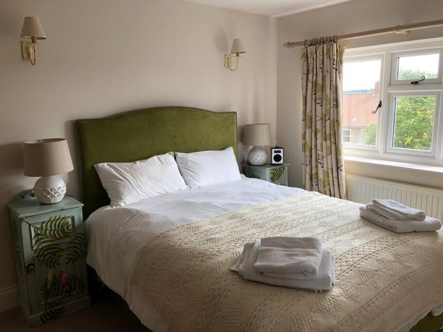 St Anthony'S, Bright Perkily Decorated 3 Bedroom House Ampleforth Extérieur photo